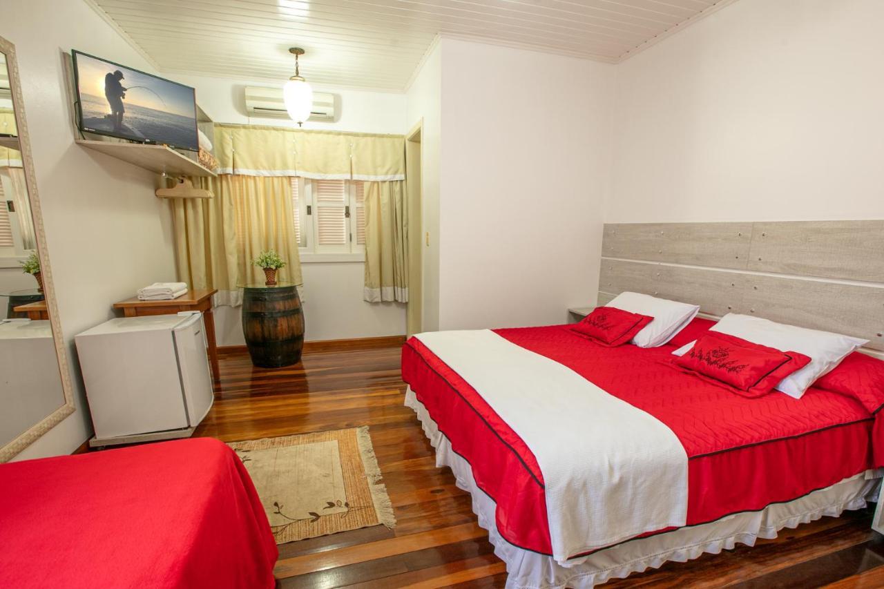 Casa Tasca Inn 3*